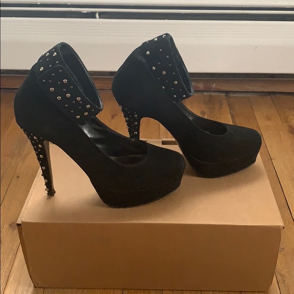 Studded platform heels - Picture 2 of 6